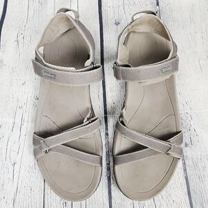 TEVA | Verra adjustable strap comfort sandals